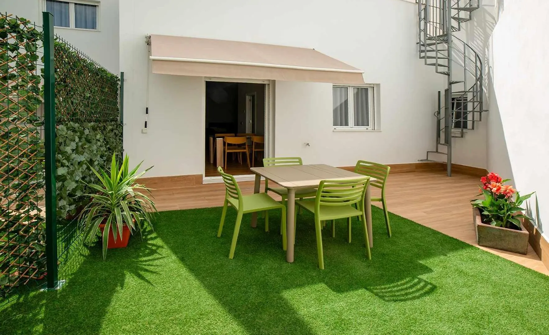 Patios De Almeria 0*,